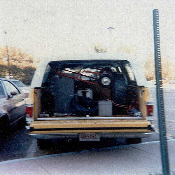 Mike Simpson W5SUF's truck in the Texas Women's University parking lot, Denton, October 1980